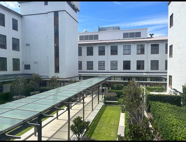 354M² OFFICE TO LET IN NEWLANDS